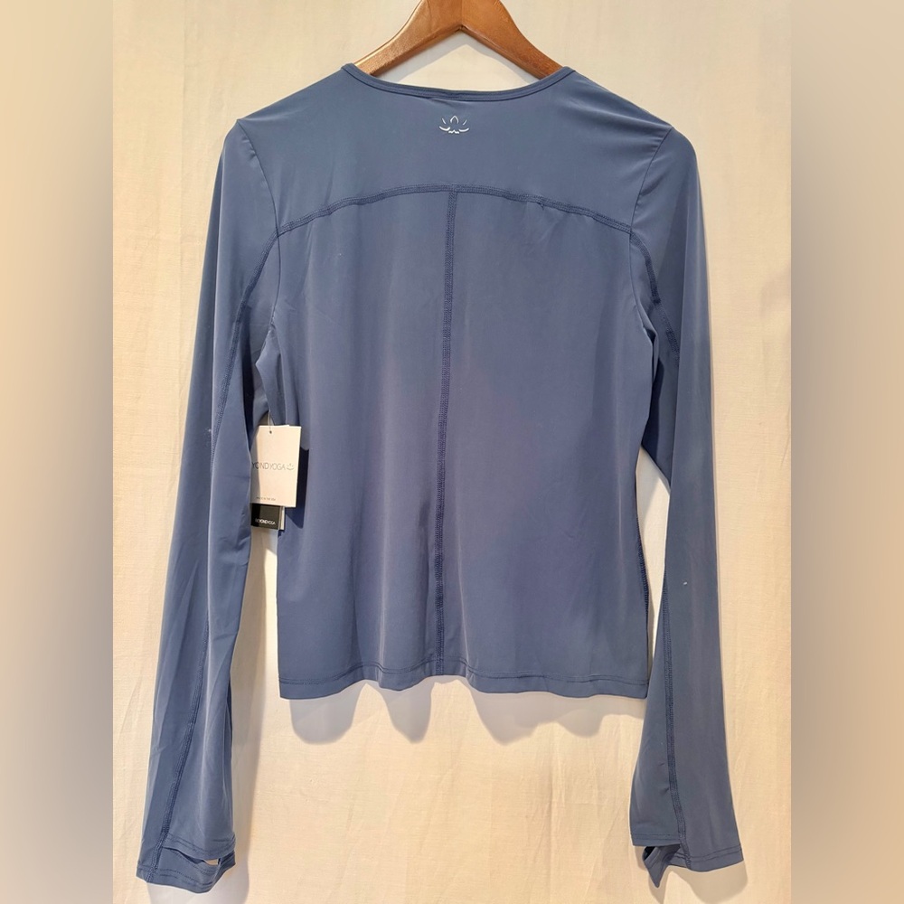 NWT Beyond Yoga Power beyond Lite Air Shield Long Sleeve Athletic Top - Grey - L - Picture 7 of 13